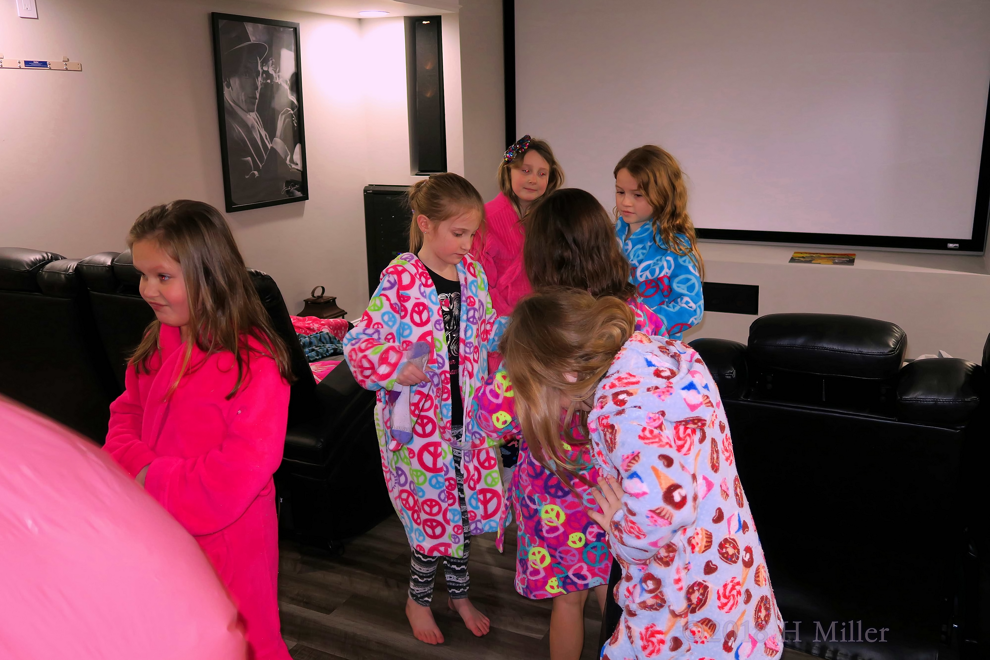 Group Try On Session For Kids Spa Robes! Group Try On Session For Kids Spa Robes!
