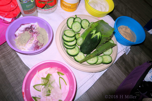 Face Masques Made Kid Friendly! Kids Facial Station! Face Masques Made Kid Friendly! Kids Facial Station!