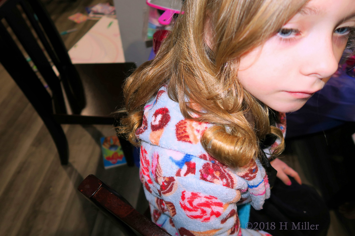 Curious About Curls! Lovely Kids Hairstyle 