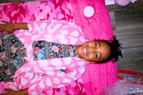 Patterns Of Hearts, And Posing! Party Guest Awaits Her Facial For Kids Patterns Of Hearts, And Posing! Party Guest Awaits Her Facial For Kids