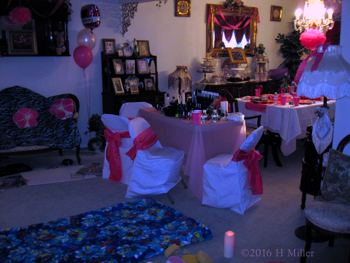 Another View Of The Girls Spa Treatment Room. 
