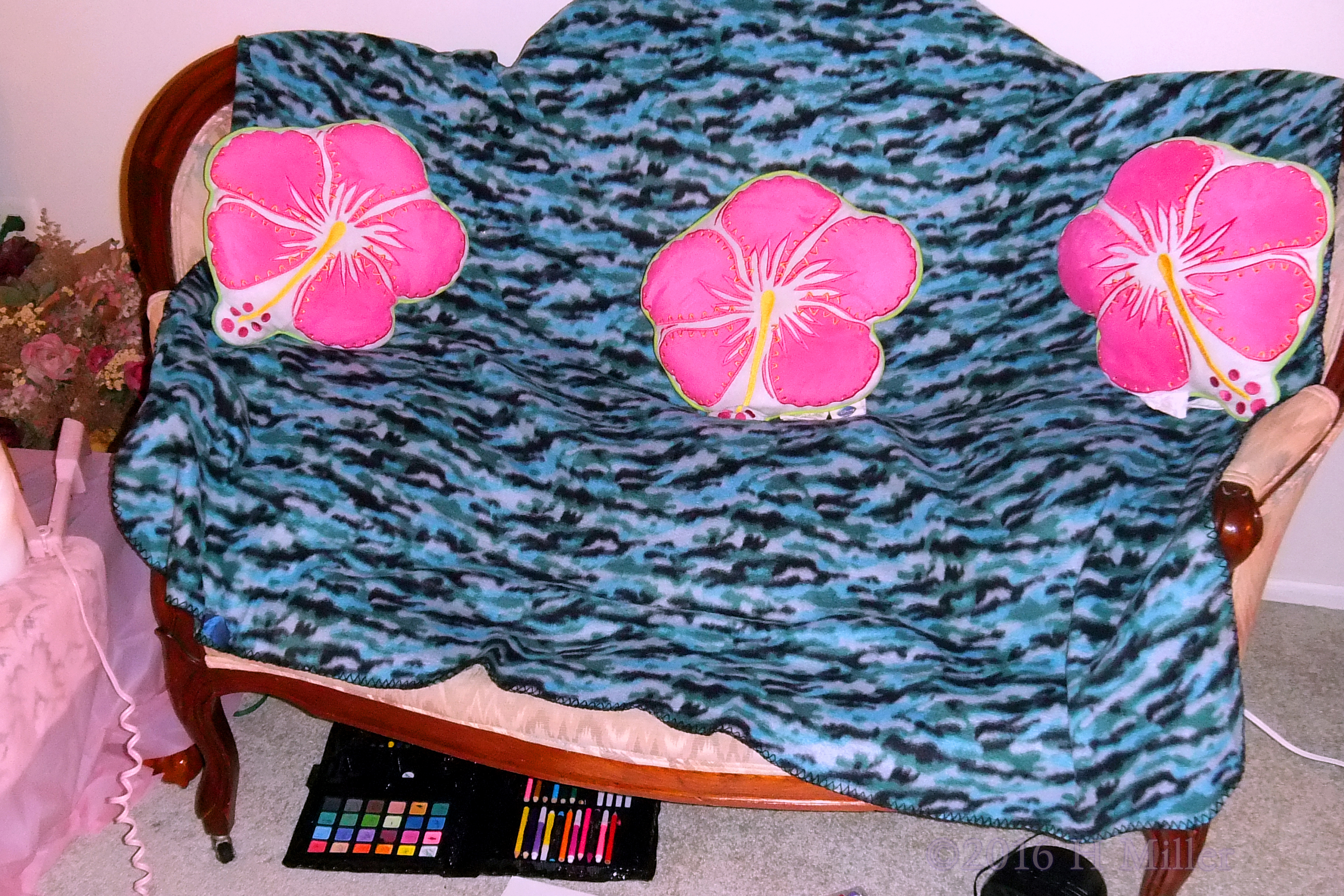 The Spa Couch Decorated With Pillows! The Spa Couch Decorated With Pillows!