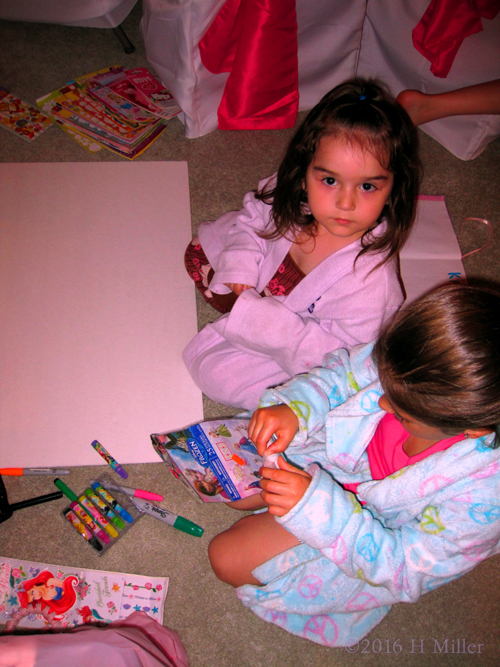 Decorating The Kids Spa Birthday Card Is More Fun With Friends!