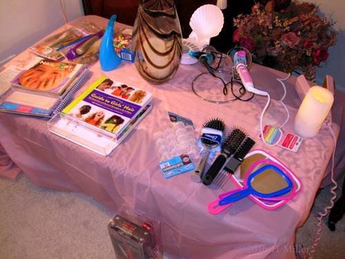 Hairstyles Including Curling Braiding And More At The Girls Spa! Hairstyles Including Curling Braiding And More At The Girls Spa!