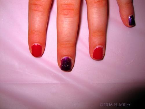 Lovely Colors For This Manicure For Girls. Lovely Colors For This Manicure For Girls.