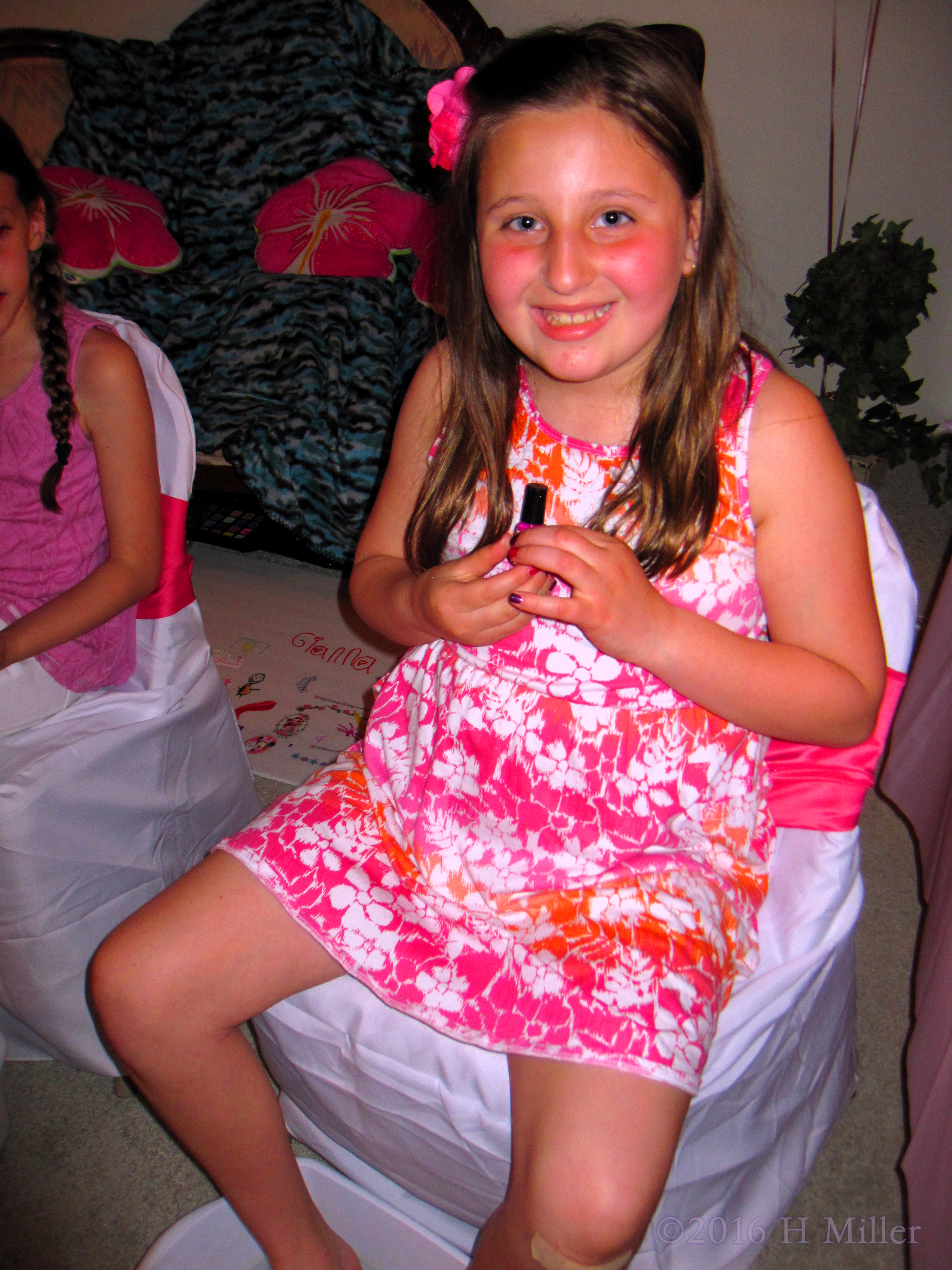 She Chose Her Favorite Polish For Girls Pedicures! She Chose Her Favorite Polish For Girls Pedicures!