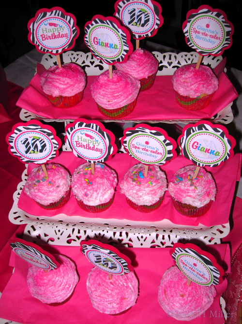 Adorable Kids Spa Themed Cupcakes For The Spa Party!