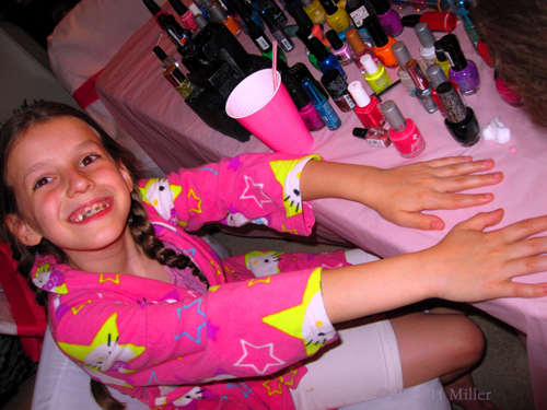 Getting Her Mini Manicure Done! Getting Her Mini Manicure Done!