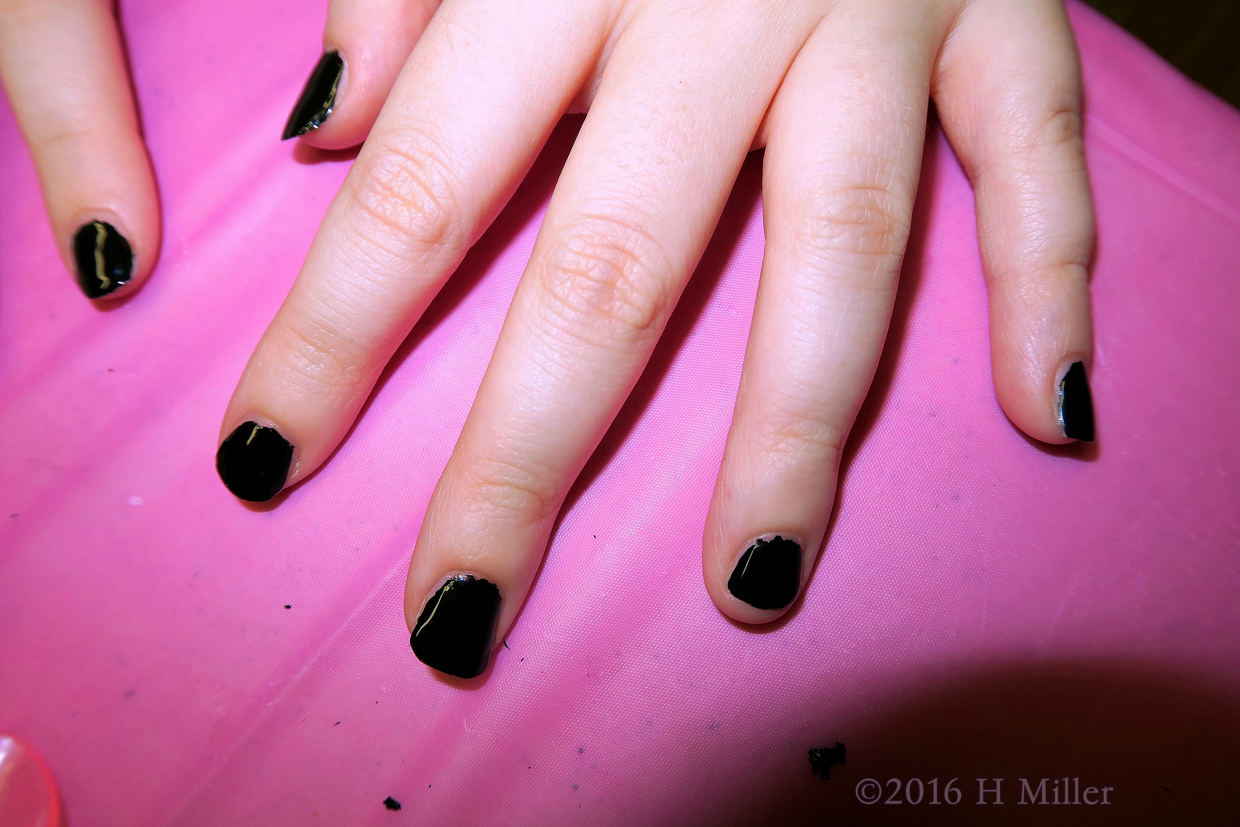 Awesome Black Kids Manicure Awesome Black Kids Manicure