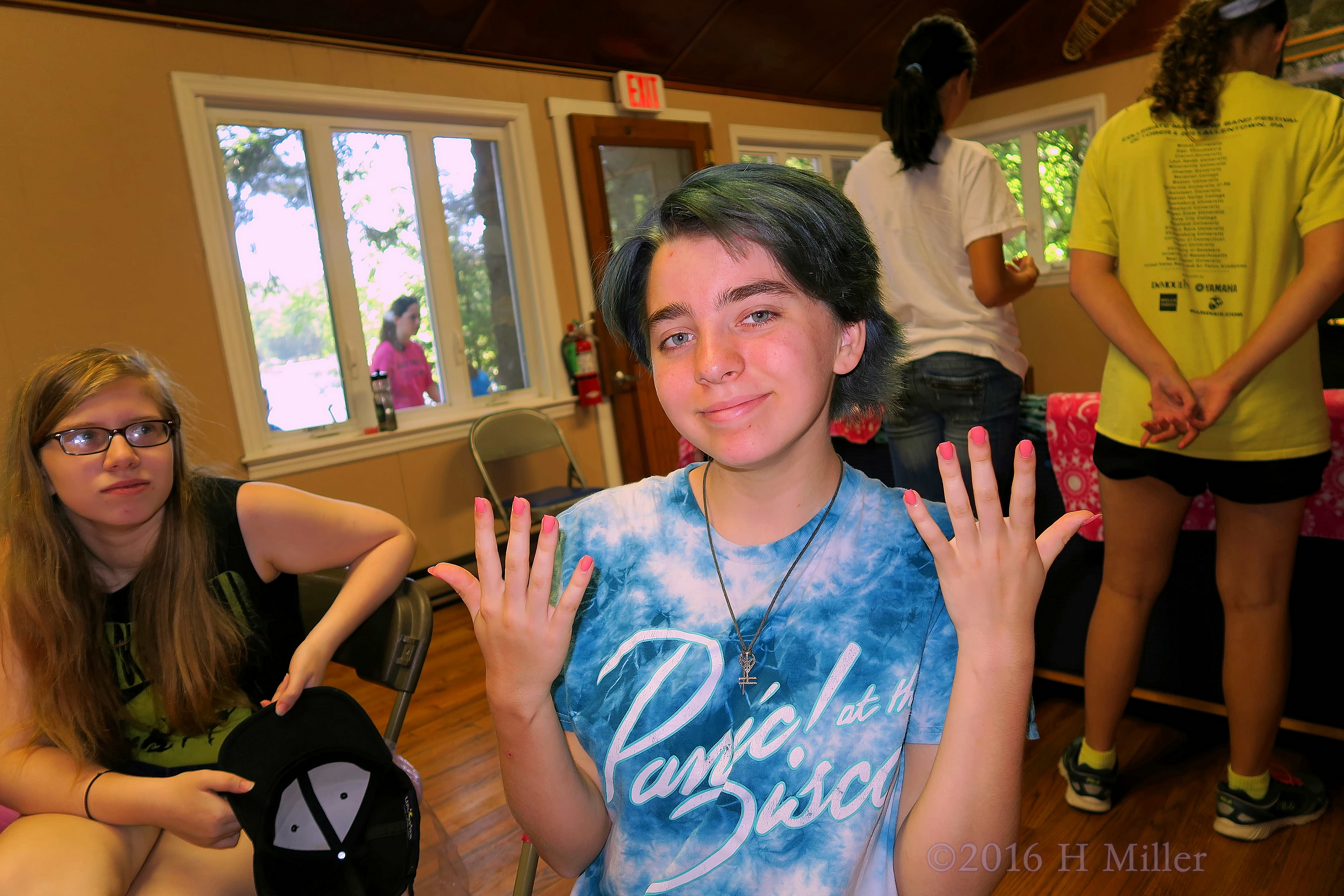 She Loves Her Cute Pink Mini Mani She Loves Her Cute Pink Mini Mani