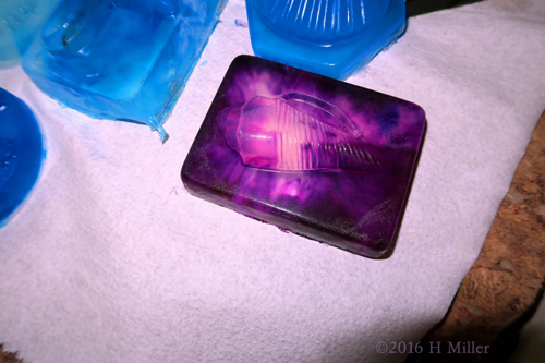 Cool Starburst Seashell Soap Mold Cool Starburst Seashell Soap Mold