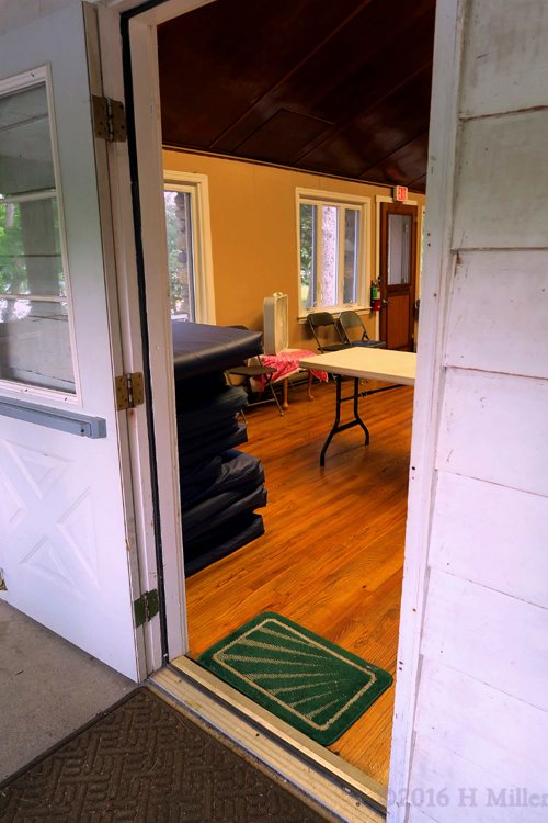 The Spa Is Waiting To Be Set Up! The Spa Is Waiting To Be Set Up!