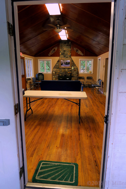 This Room Will Be A Spa In A Few Minutes! This Room Will Be A Spa In A Few Minutes!