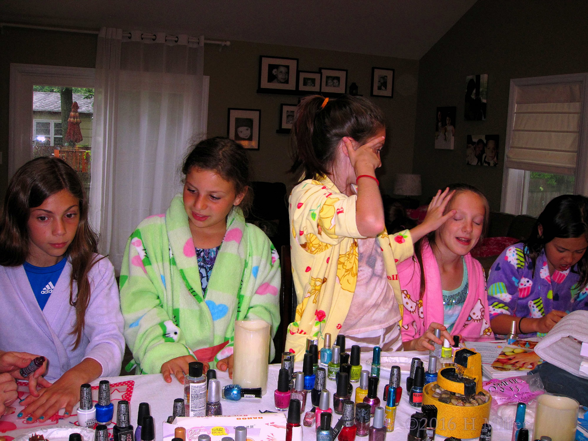 Hanging Out With Friends During Kids Manicures 