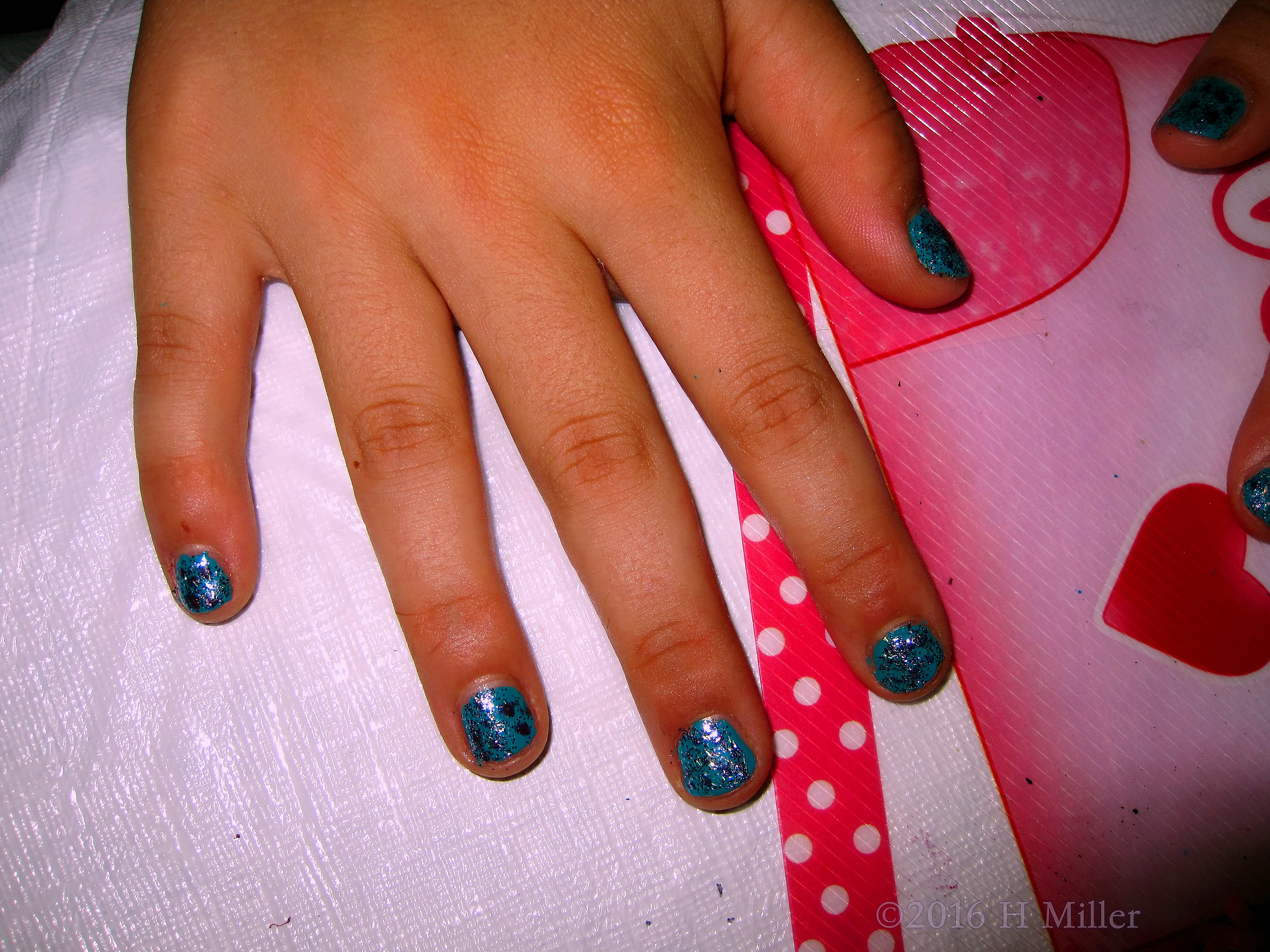 Awesome Glittery Blue Kids Mani Awesome Glittery Blue Kids Mani