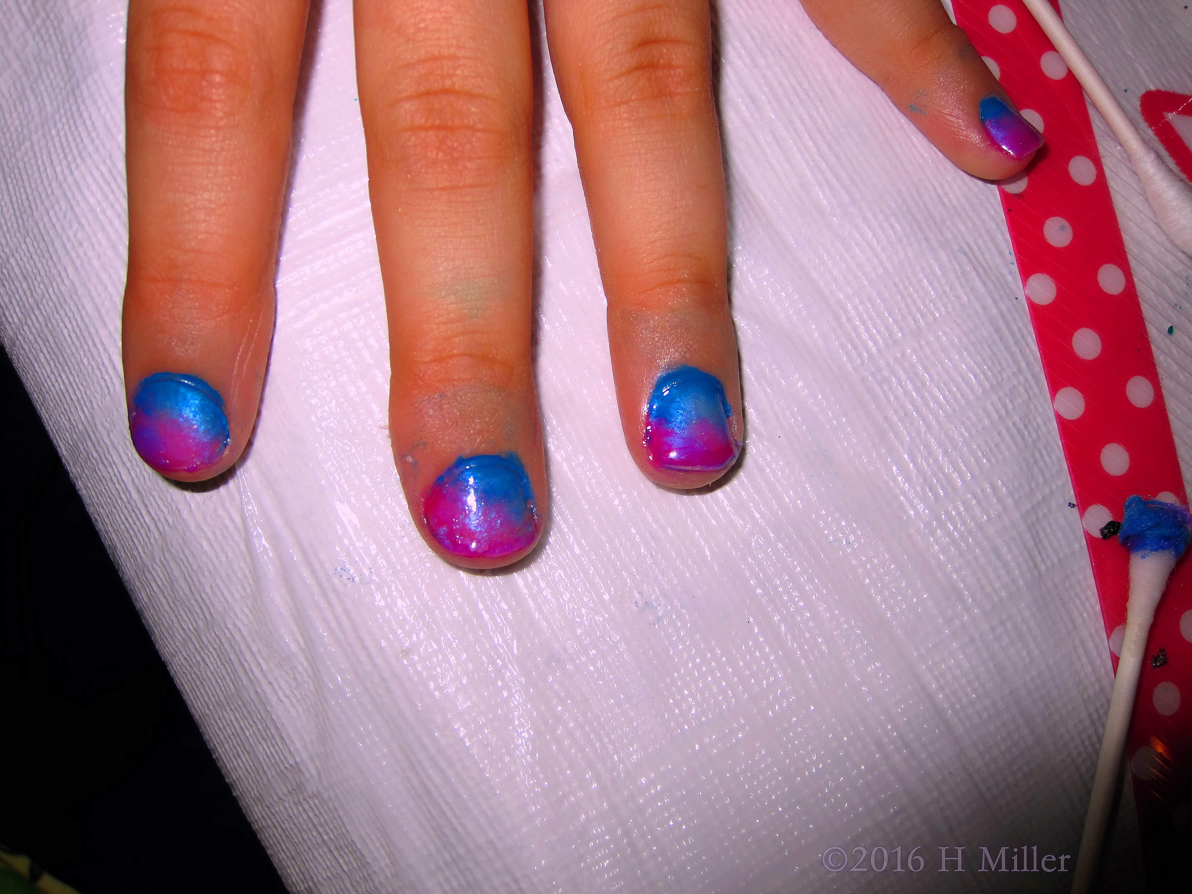 Ombre Home Kids Spa Mani Ombre Home Kids Spa Mani