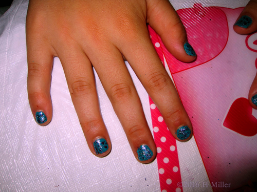 Awesome Glittery Blue Kids Mani Awesome Glittery Blue Kids Mani