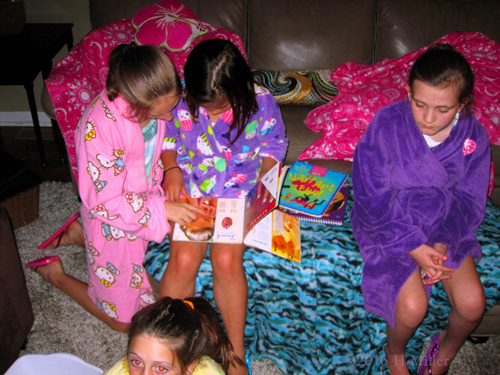 Looking At Nail Art Books Looking At Nail Art Books