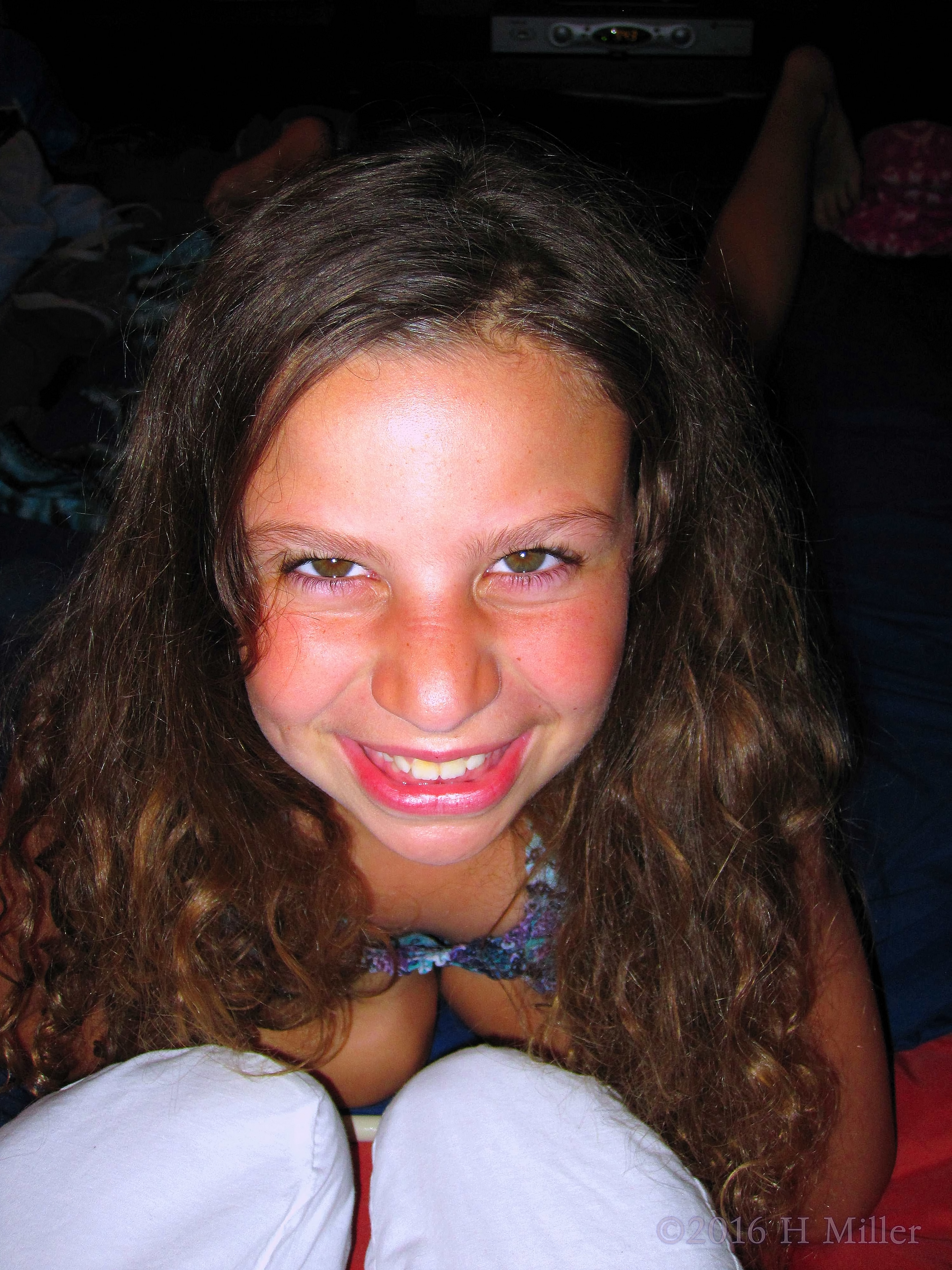 Smiling And Happy Before Her Kids Massage! Smiling And Happy Before Her Kids Massage!