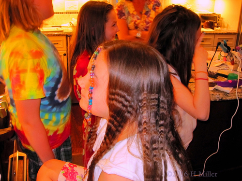 Cool Crimped Girls Hairstyle Cool Crimped Girls Hairstyle