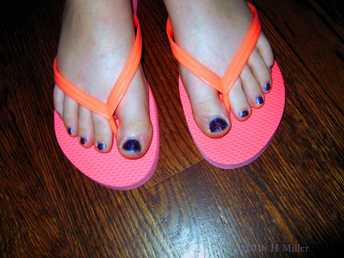 Cute Crackle Kids Pedicure Cute Crackle Kids Pedicure