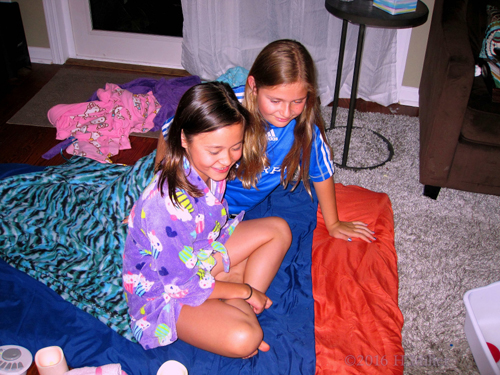 Hanging Out And Chatting Before Kids Facials Hanging Out And Chatting Before Kids Facials