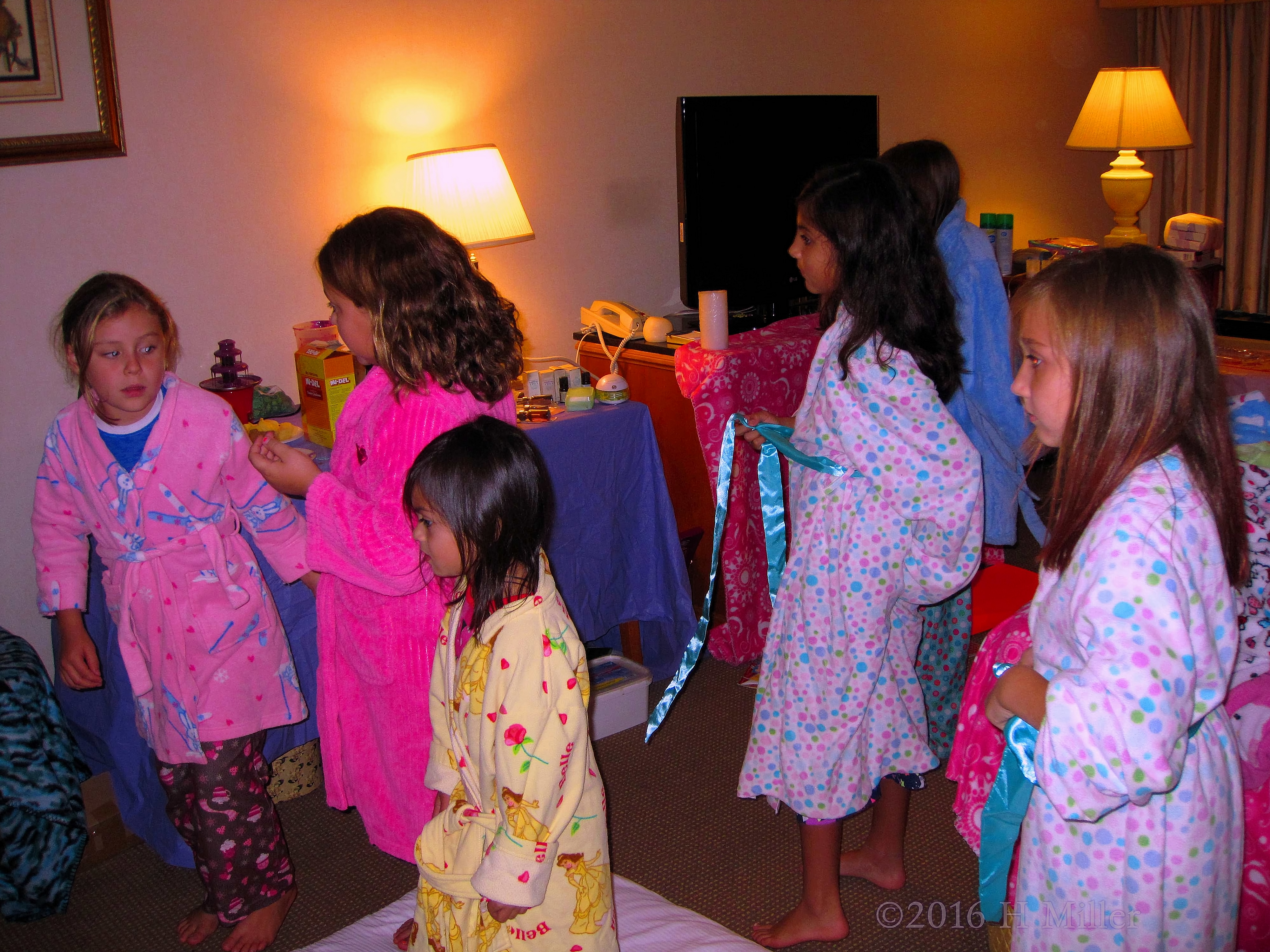 Everyone Has Their Spa Robes! Everyone Has Their Spa Robes!