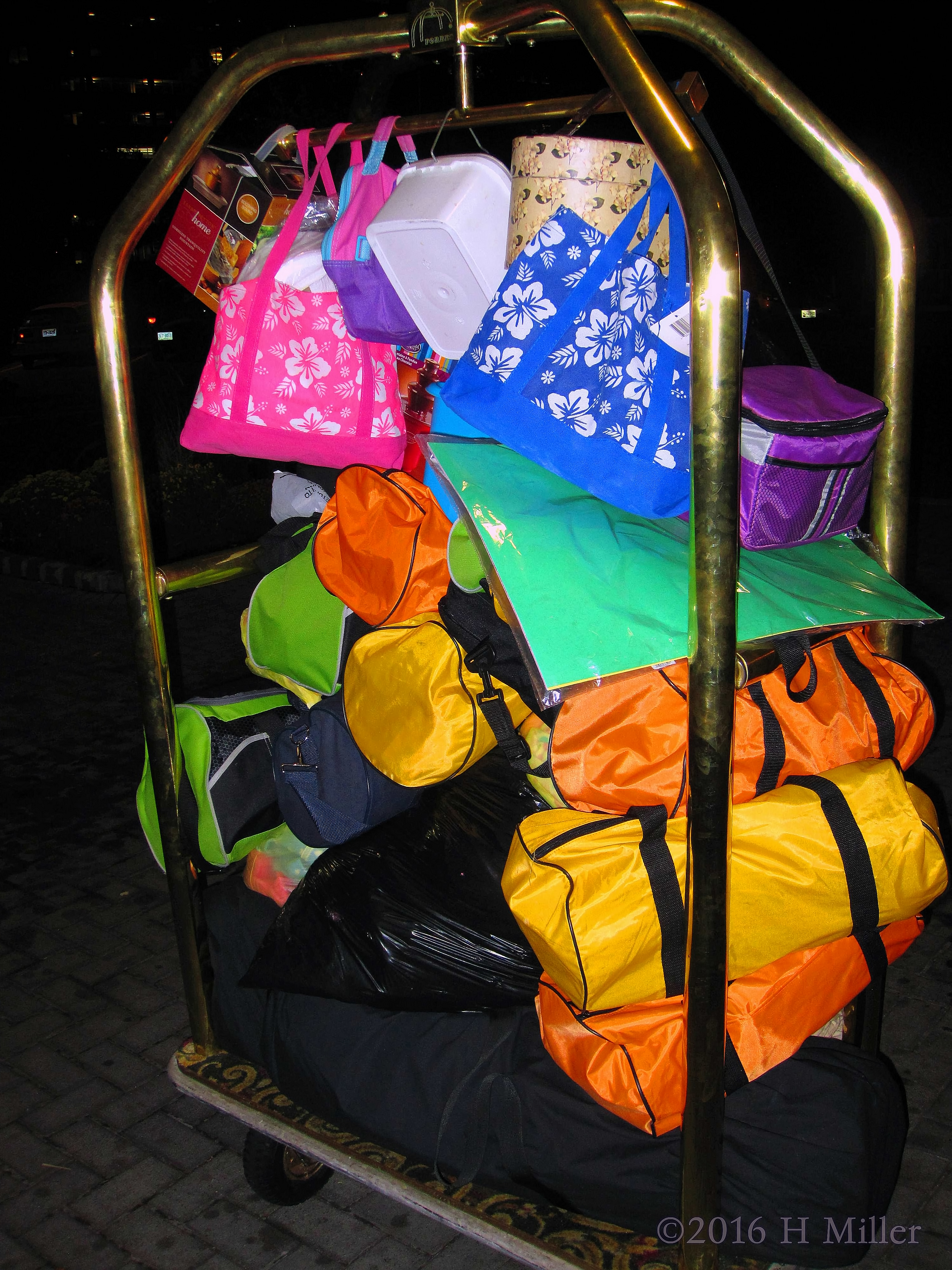 All The Spa Supplies Are Packed Up! All The Spa Supplies Are Packed Up!