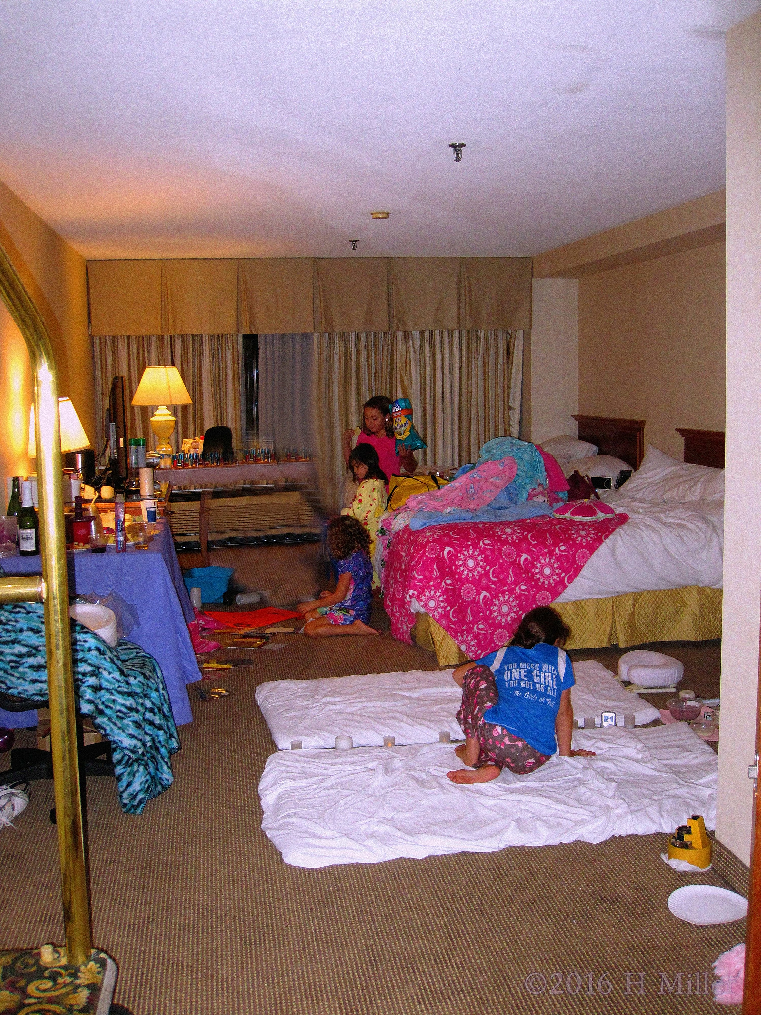 Hanging Out In The Home Spa Hanging Out In The Home Spa