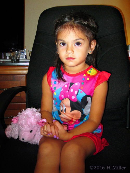 She Likes Her New Braided Heart! She Likes Her New Braided Heart!