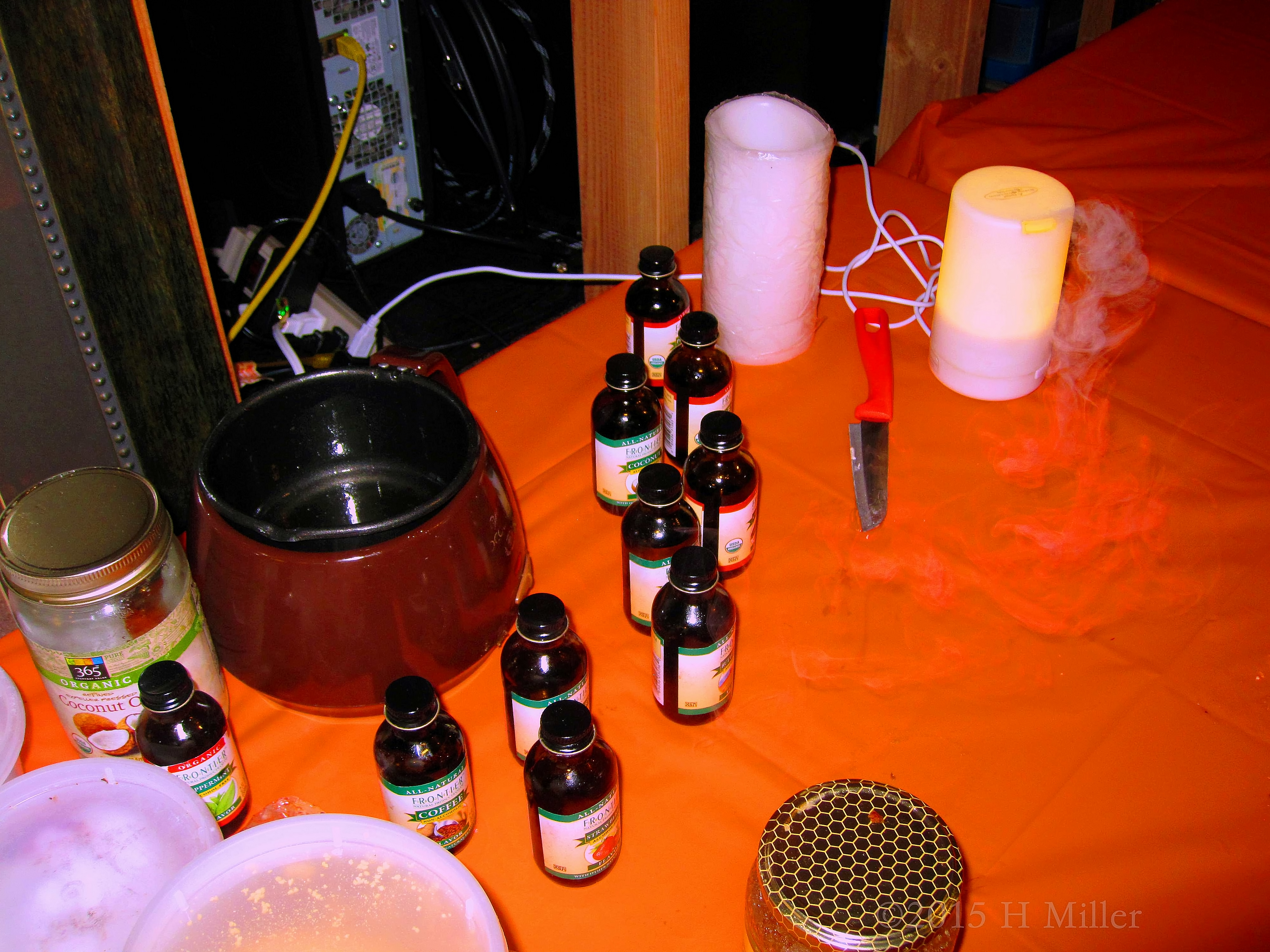 Aromatherapy Vapor And Lip Balm Making Craft Kit. 