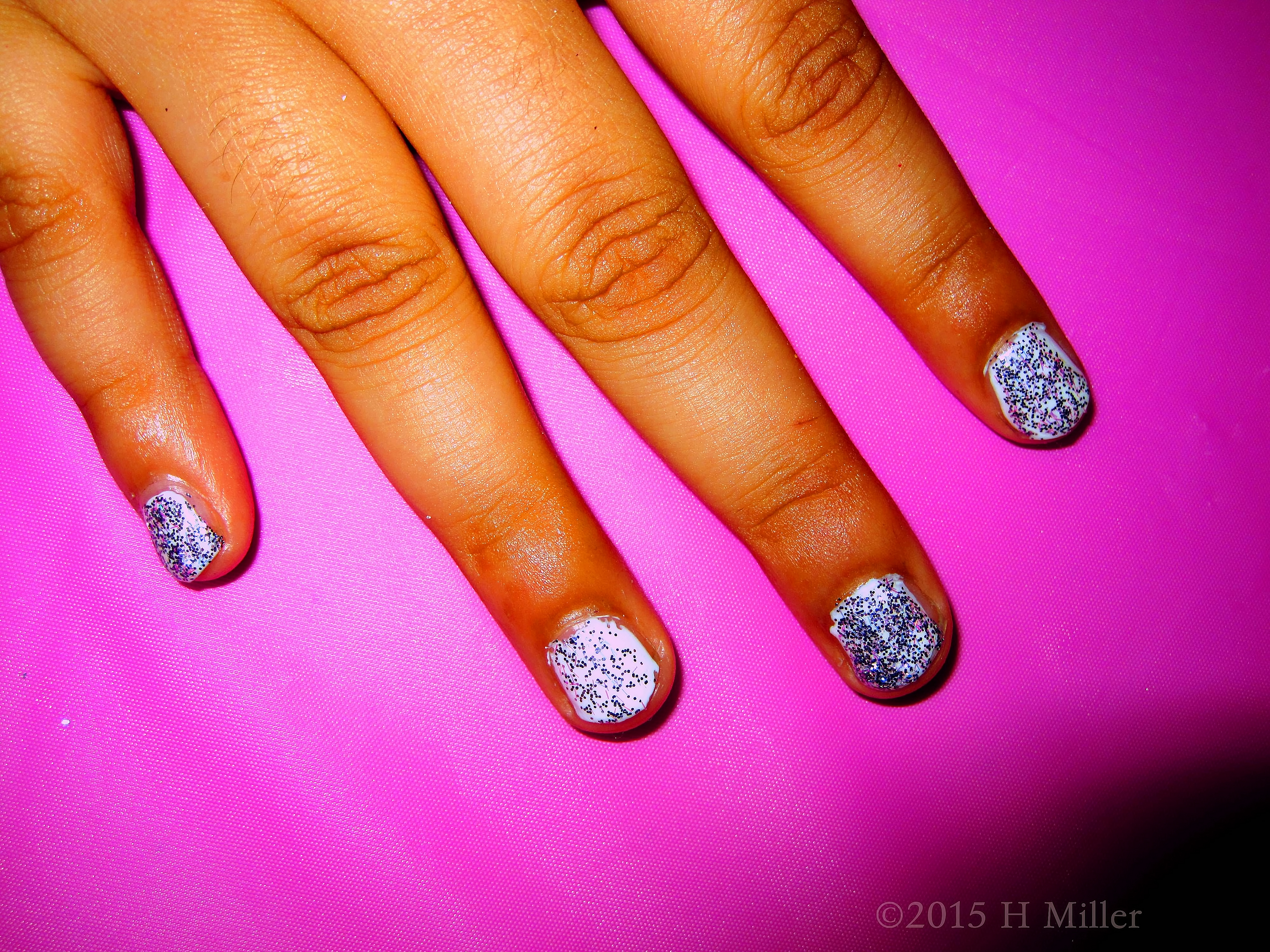 Pink Overlaid With White Shatter And Lots Of Silvery Glitter! Pink Overlaid With White Shatter And Lots Of Silvery Glitter!