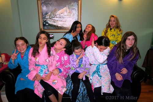 Happy Girls Are Posing For The Group Picture Happy Girls Are Posing For The Group Picture