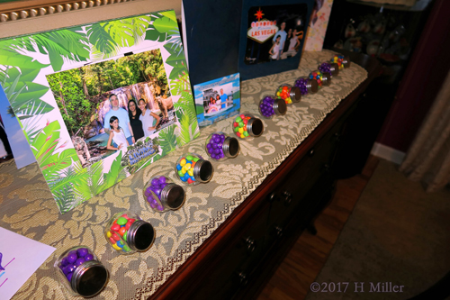 Wow! Nice Decorations And Party Favors For The Girls Birthday Party! Wow! Nice Decorations And Party Favors For The Girls Birthday Party!