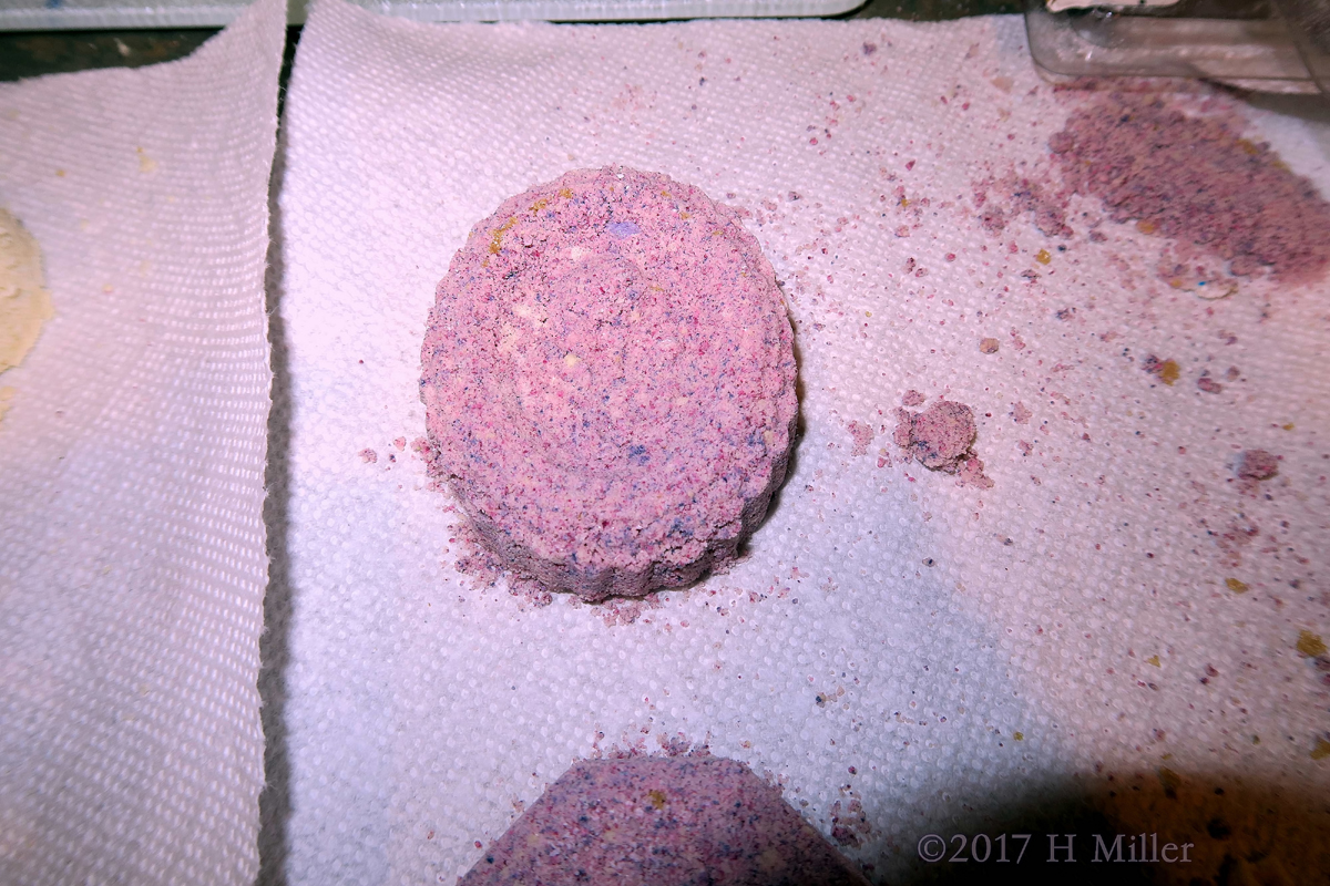 Wow! Beautiful Fizzy Bath Bomb Challenge Kids Craft 