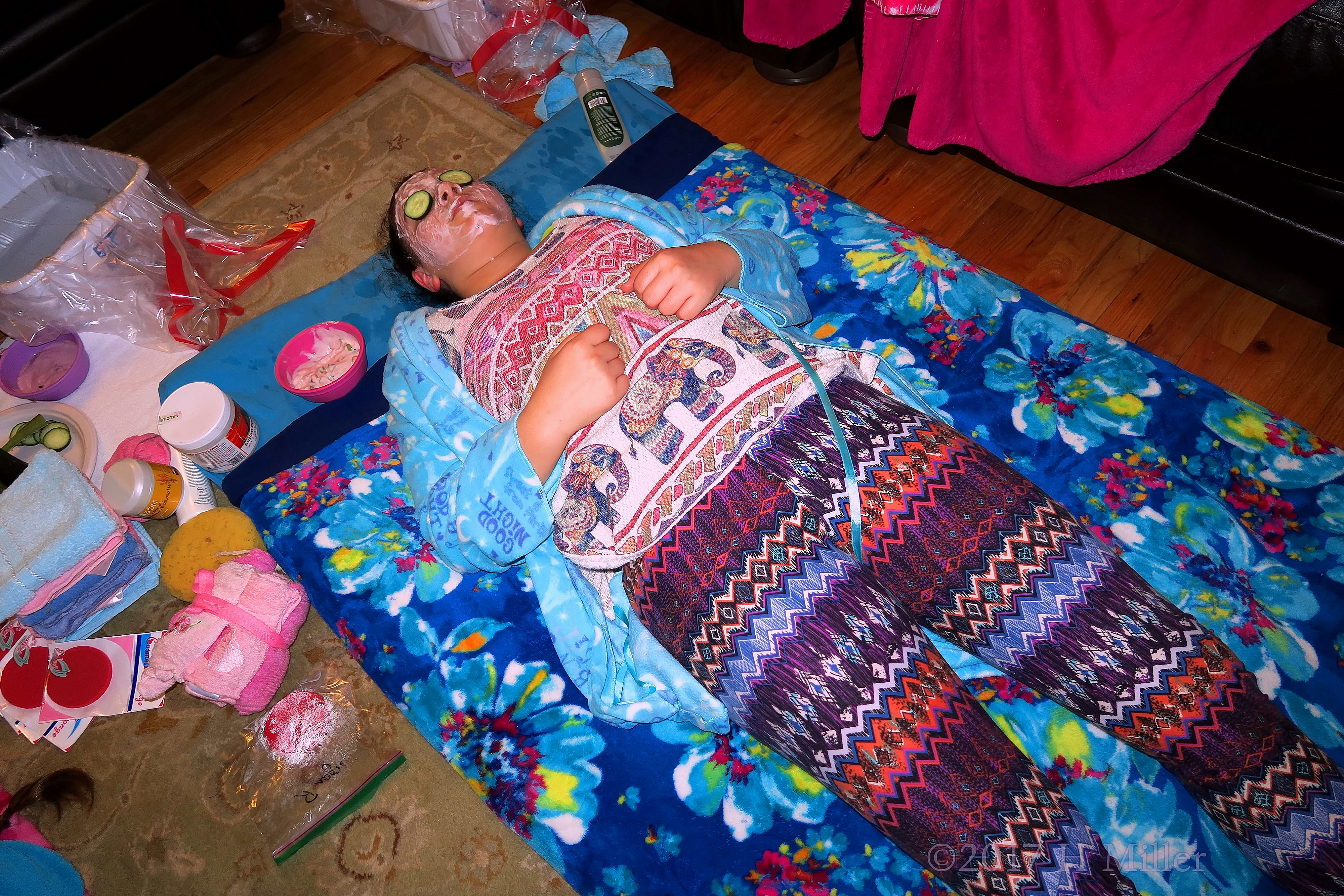 Enjoying Her Kids Facial Time Enjoying Her Kids Facial Time