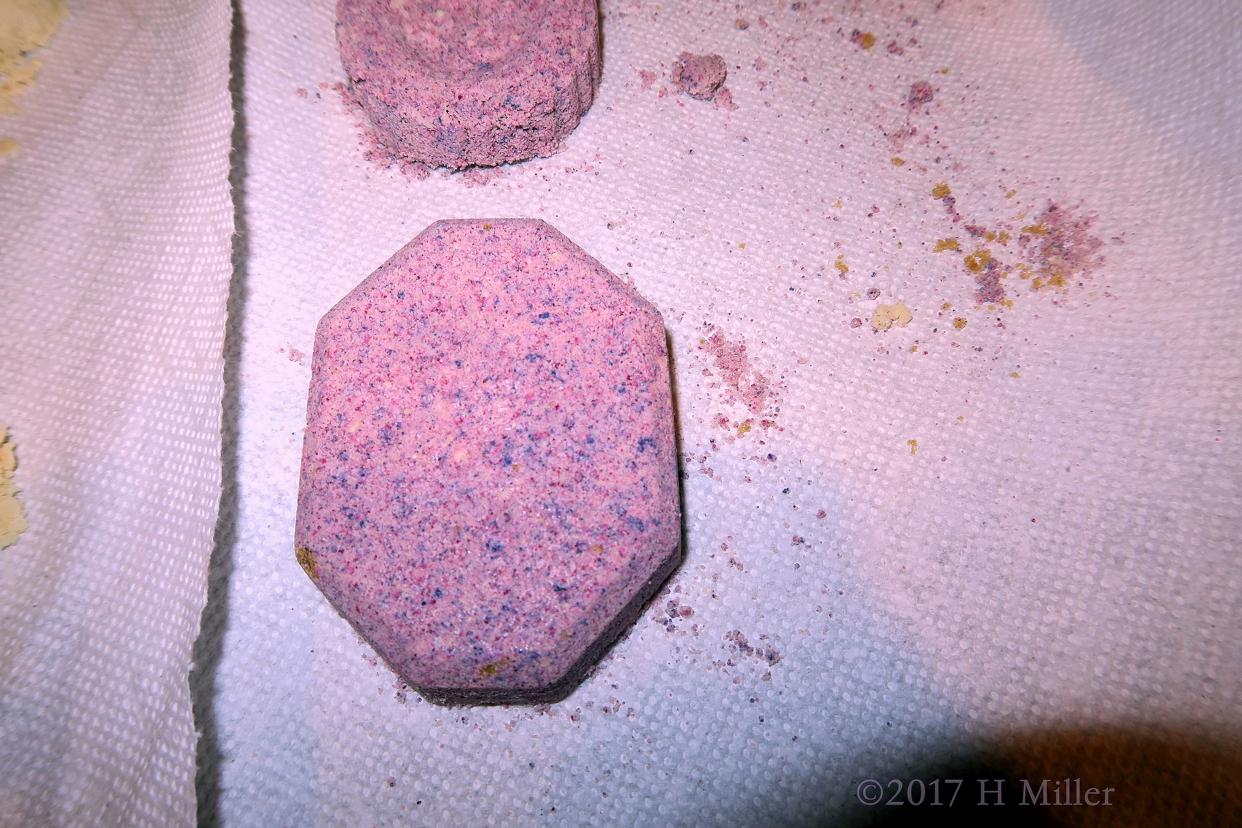 Homemade Fizzy Bath Bomb Challenge Kids Crafts Homemade Fizzy Bath Bomb Challenge Kids Crafts