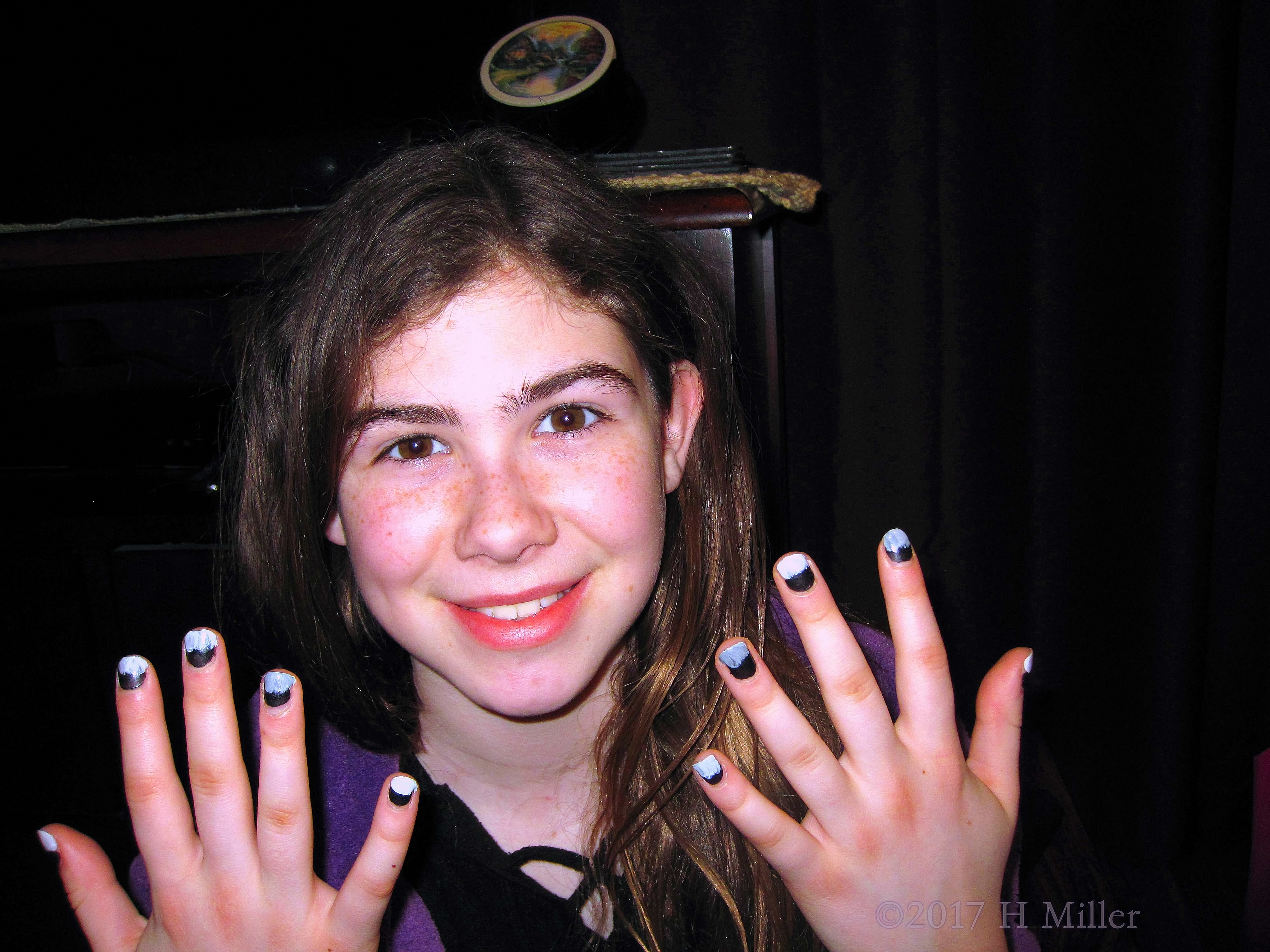 Smiling With Her Pretty Girls Manicure Smiling With Her Pretty Girls Manicure