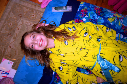 Spa For Kids, Pre Girls Facial Pic! Spa For Kids, Pre Girls Facial Pic!