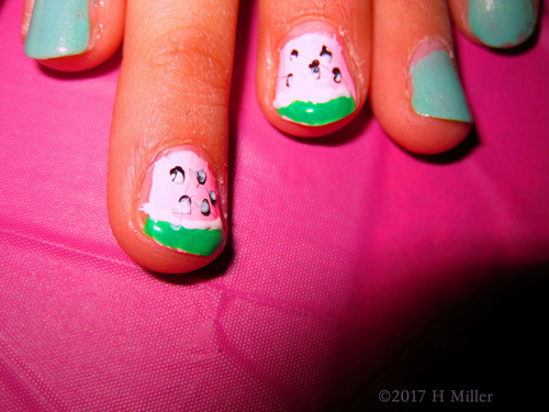 Very Pretty, Beautiful Mini Mani Very Pretty, Beautiful Mini Mani