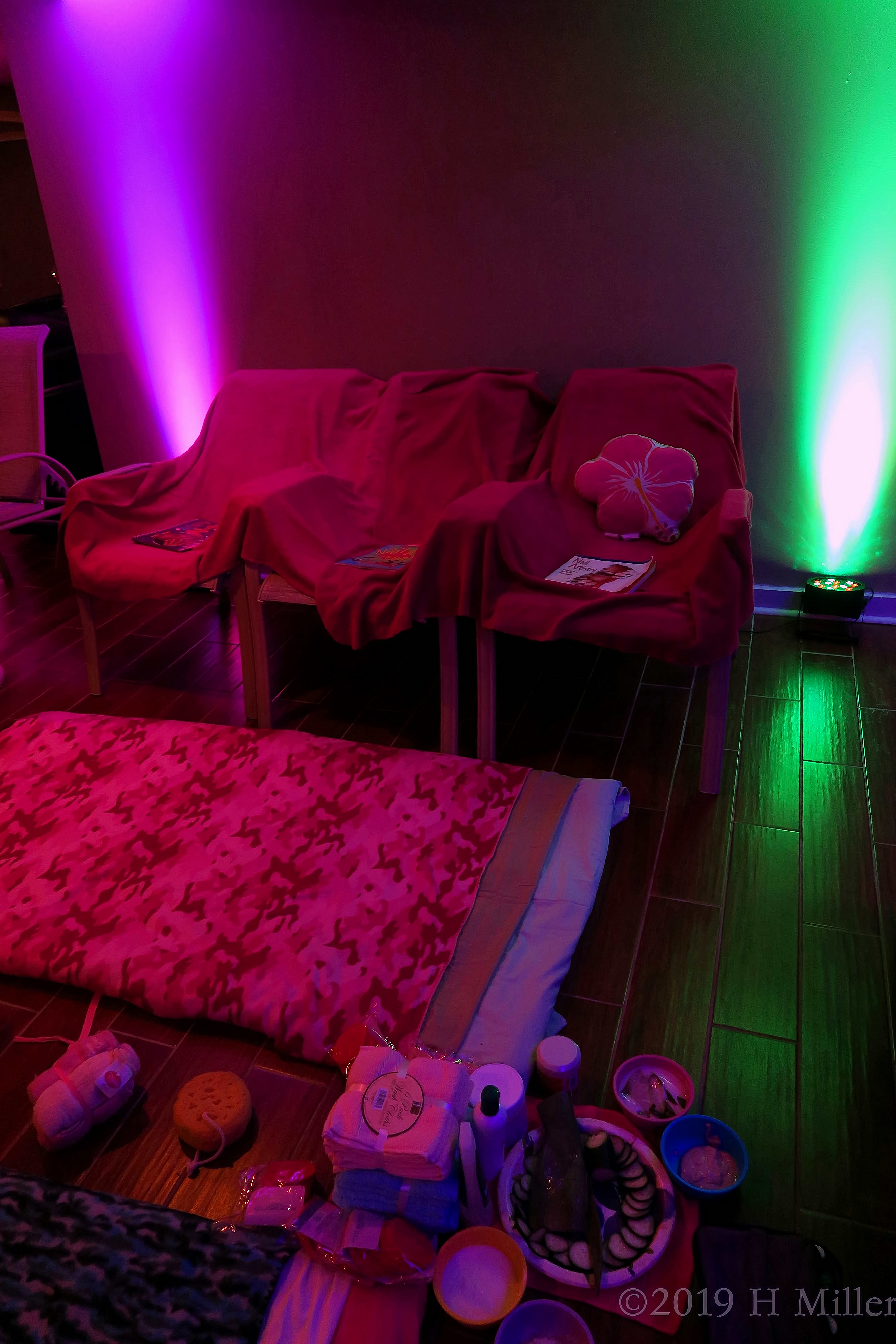 Kids Spa Area Is Ready For The Girls Activities! Kids Spa Area Is Ready For The Girls Activities!