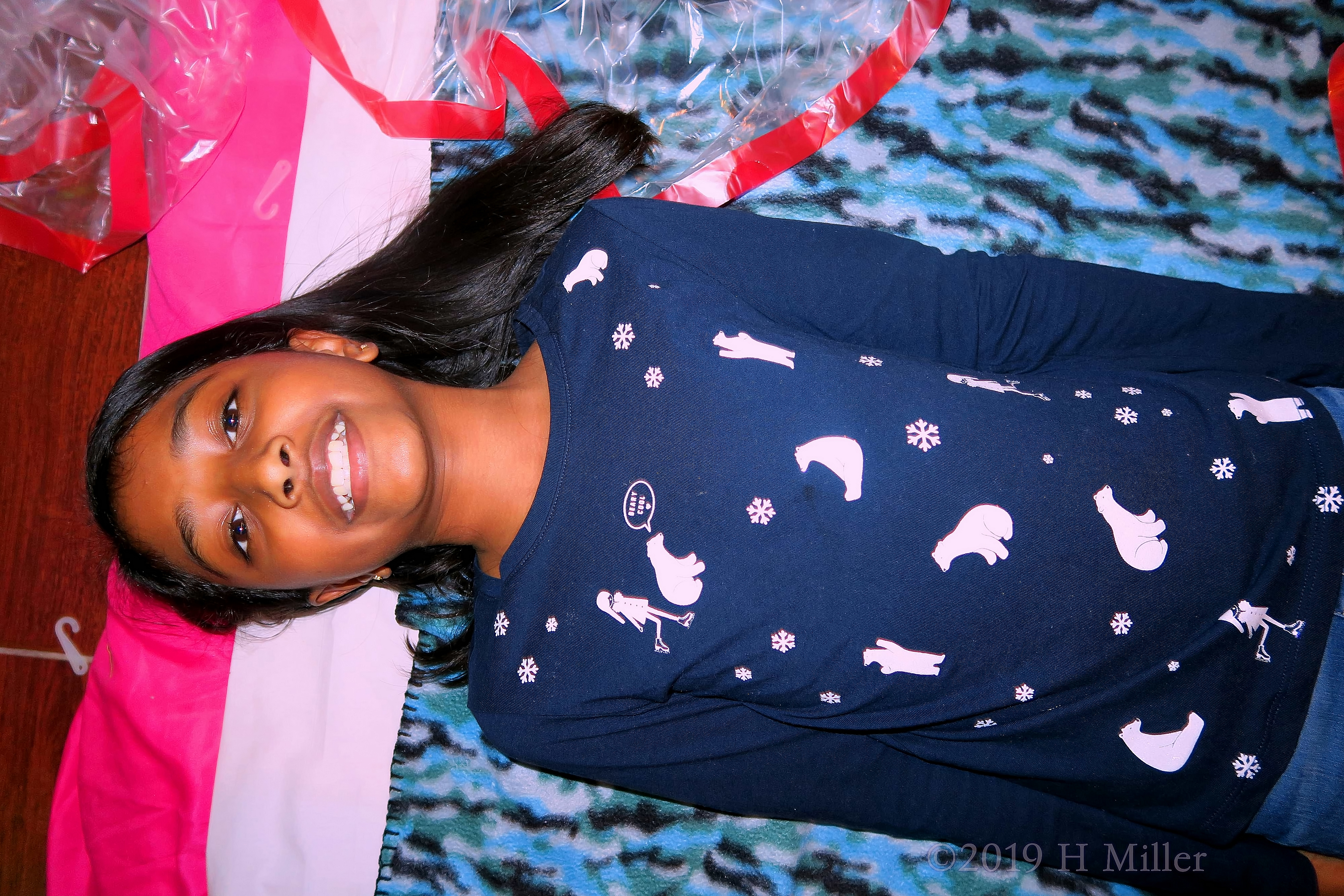 She Is Happily Waiting For Her Kids Facial She Is Happily Waiting For Her Kids Facial