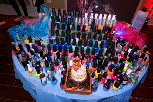 Awesome Nail Polish Collections At The Kids Nail Spa Awesome Nail Polish Collections At The Kids Nail Spa