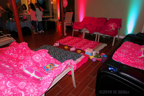 Girls Are Selecting Their Nail Paints For Mini Mani Pedi Girls Are Selecting Their Nail Paints For Mini Mani Pedi