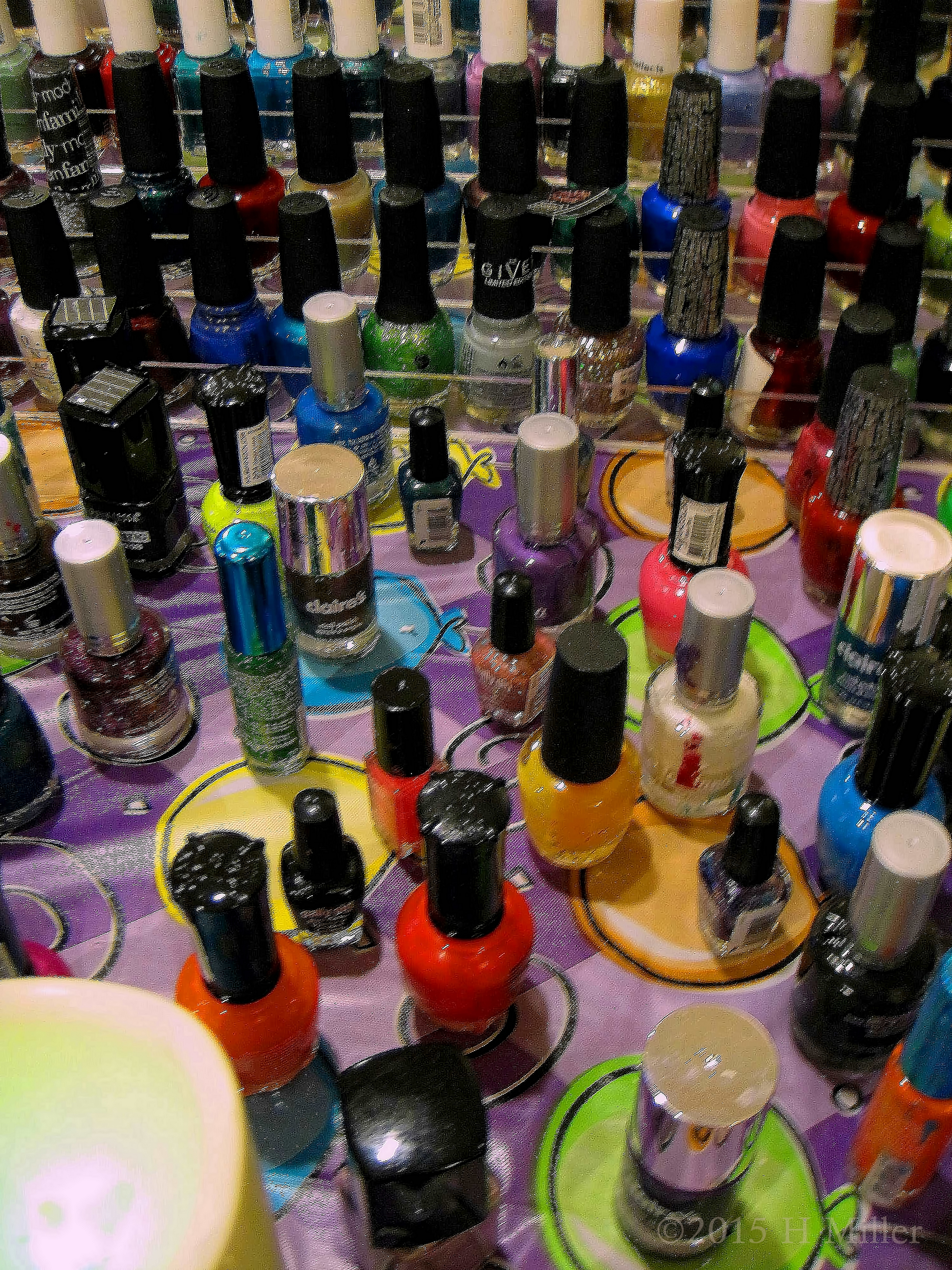 More Color Variety For Girls Polish At The Nail Spa For Girls 