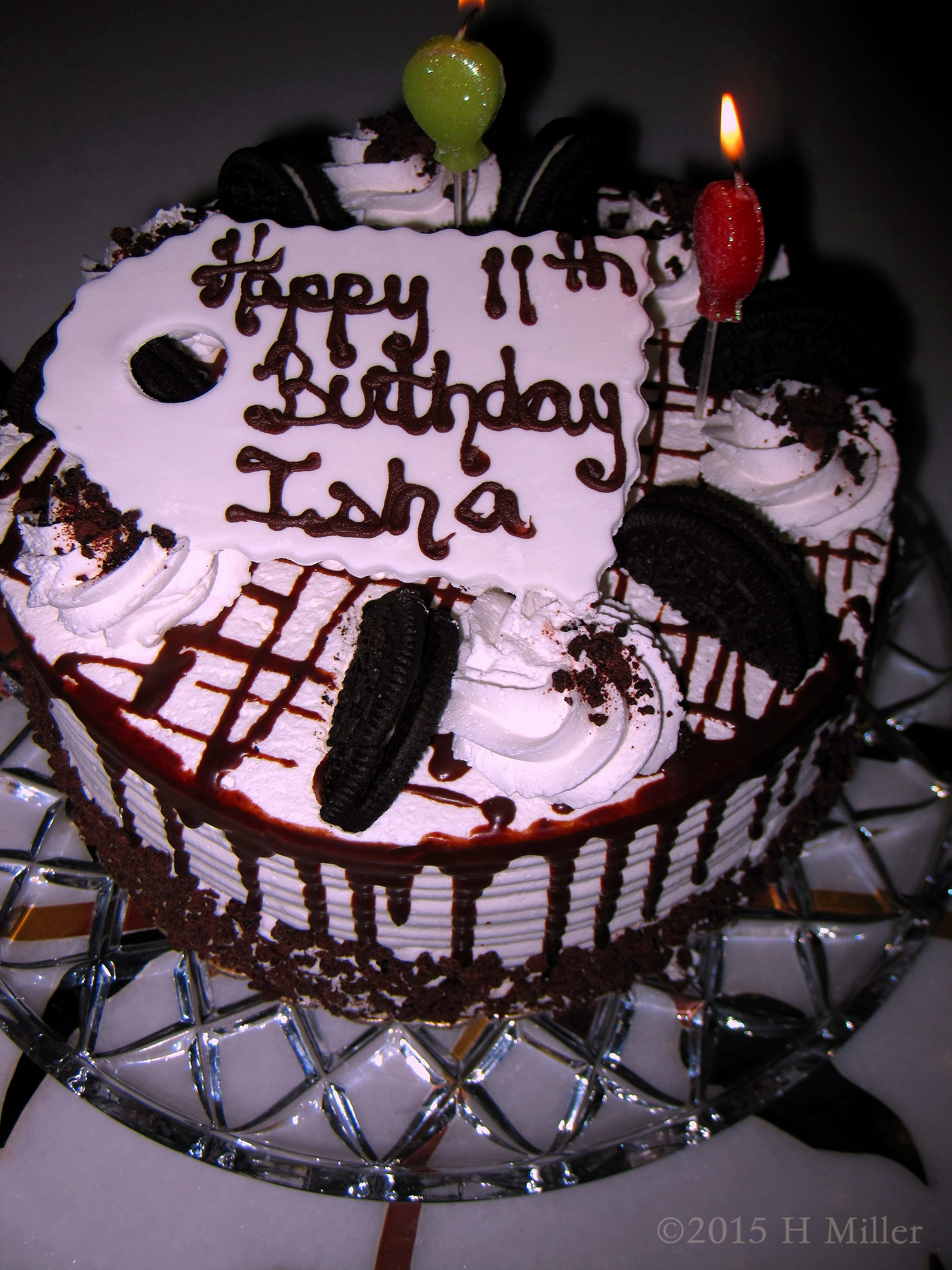 Isha's Birthday Cake With Oreo Cookies And Chocolate! 