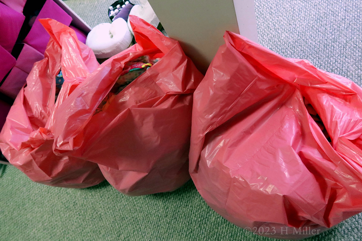 Girls Spa Birthday Party For Izzy And Maddie! 