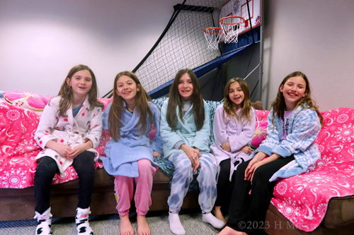 Girls Spa Birthday Party For Izzy And Maddie! Girls Spa Birthday Party For Izzy And Maddie!