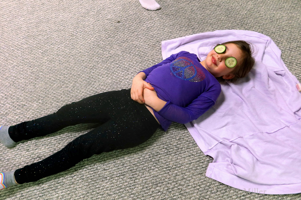 Girls Spa Birthday Party For Izzy And Maddie! 