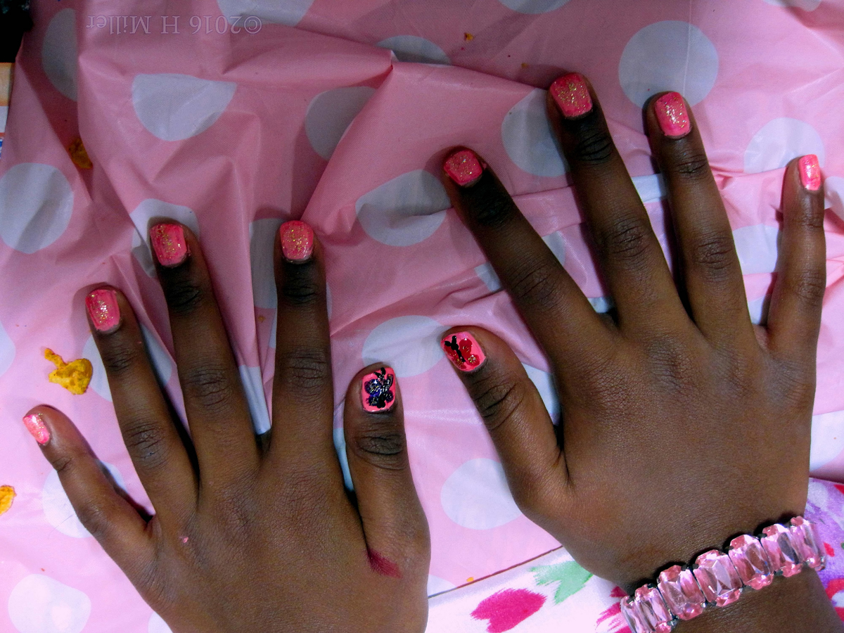 Glittery Pink Butterfly Mini Manicure Nail Art 1